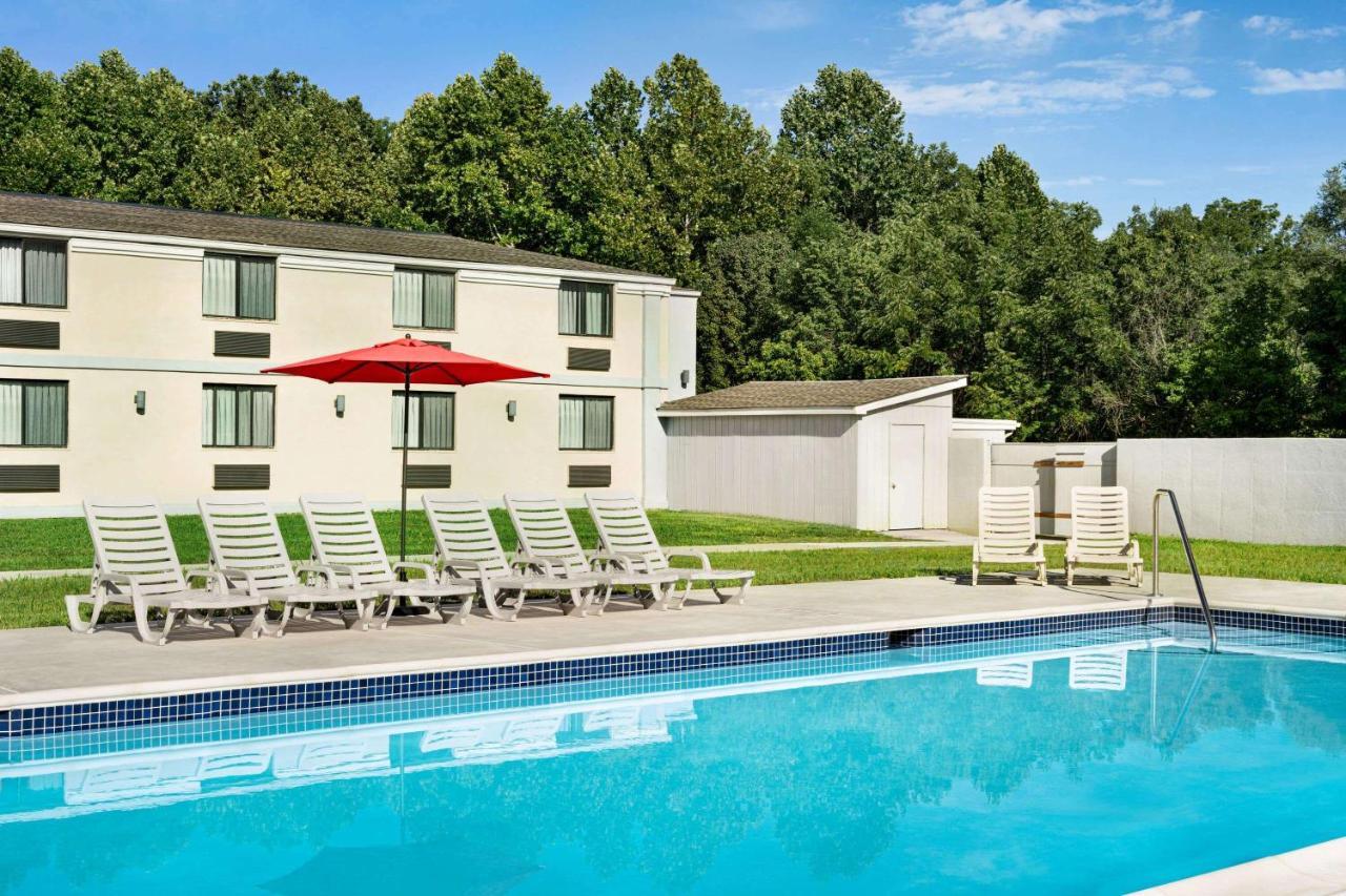 Ramada By Wyndham Allentown Bethlehem Eksteriør bilde