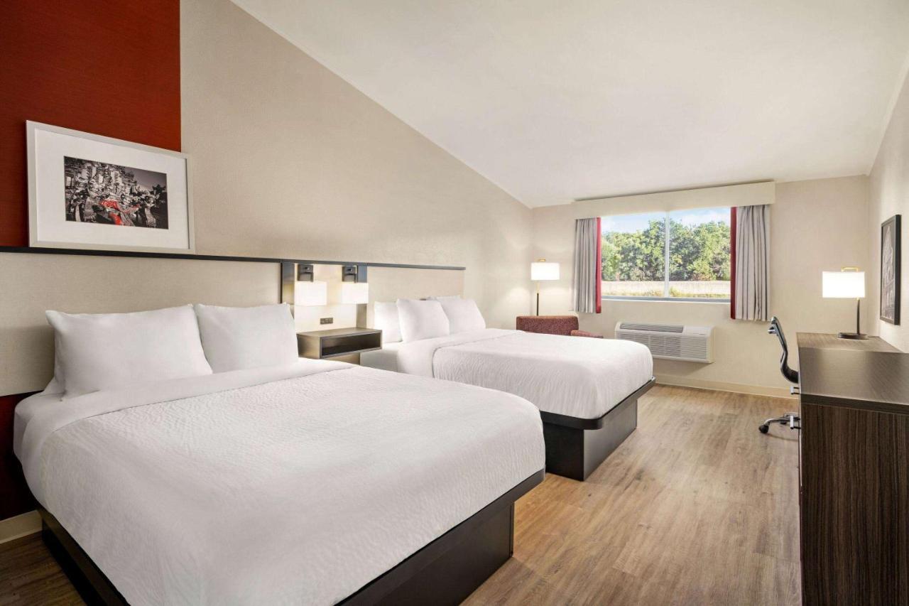 Ramada By Wyndham Allentown Bethlehem Eksteriør bilde